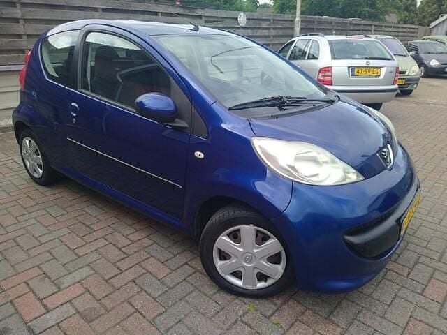 Blauw Gebruikt 2007 Peugeot 107 Hatchback | € 1.599 (Goede deal) - Afbeelding 1/4