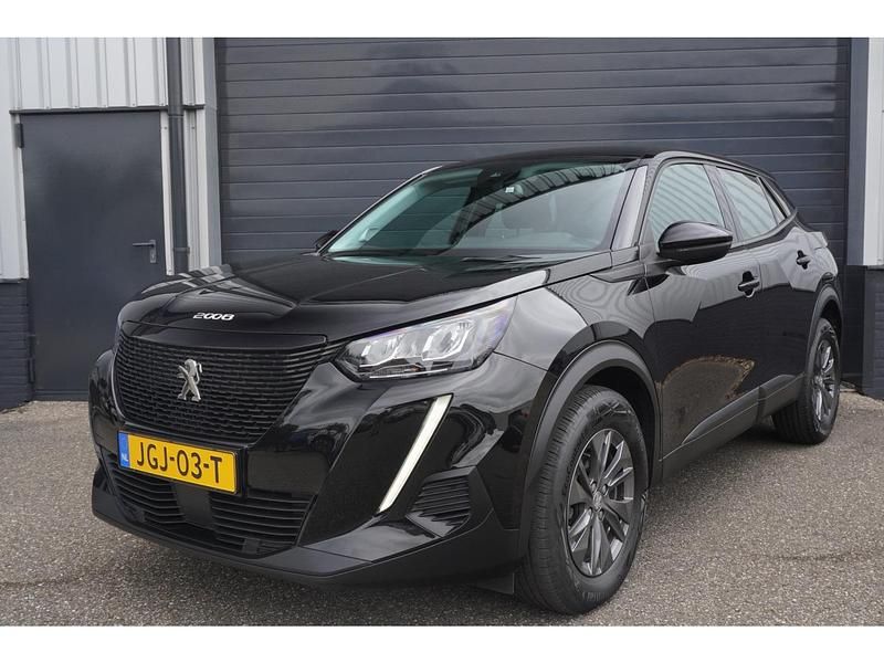 Zwart Gebruikt 2022 Peugeot 2008 Allure SUV | € 18.995 (Super prijs) - Afbeelding 1/4