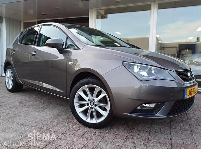 Grijs Occasion 2016 Seat Ibiza Hatchback | € 7.400 (Eerlijke prijs) - Afbeelding 1/4