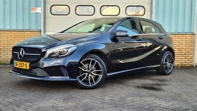 Occasion Mercedes A160 Ambition 102 PK (75 kW) 2018 Zwart Hatchback