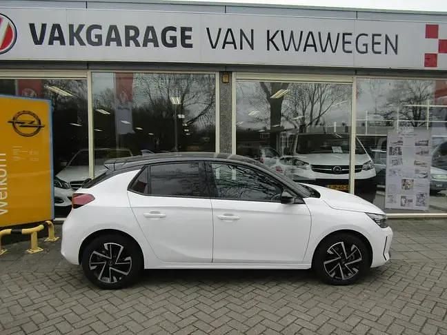 Occasion Opel Corsa 101 PK (74 kW) 2024 Wit Hatchback