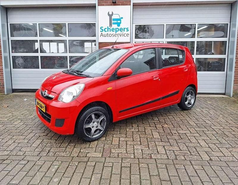 Rood Gebruikt 2008 Daihatsu Cuore Hatchback | € 1.950 (Eerlijke prijs) - Afbeelding 1/4