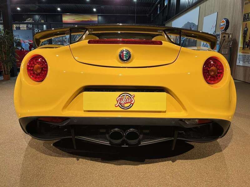 Occasion Alfa Romeo 4C 241 PK (177 kW) 2018 Geel Cabriolet