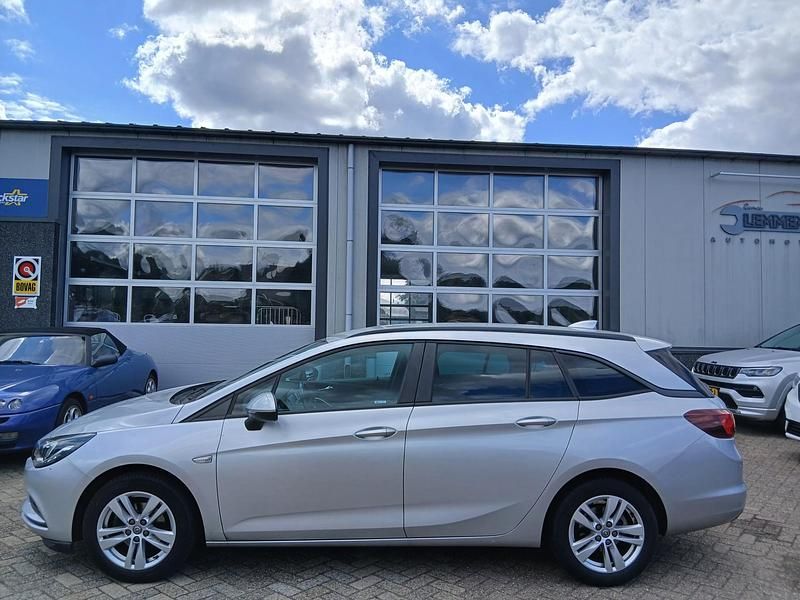 Occasion Opel Astra Innovation 105 PK (77 kW) 2017 Grijs Stationwagen