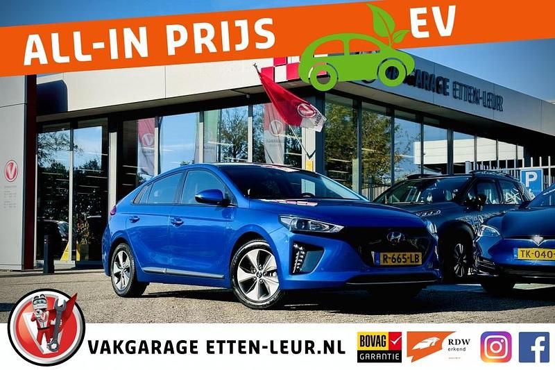 Blauw Gebruikt 2020 Hyundai Ioniq Comfort Sedan | € 15.985 (Eerlijke prijs) - Afbeelding 1/4