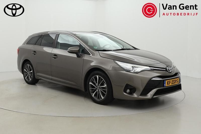 Occasion Toyota Avensis Business Edition 147 PK (108 kW) 2016 Grijs Stationwagen