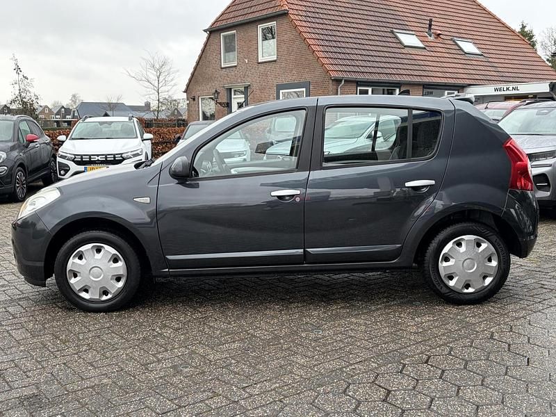 Occasion Dacia Sandero Lauréate 87 PK (63 kW) 2009 Grijs Hatchback