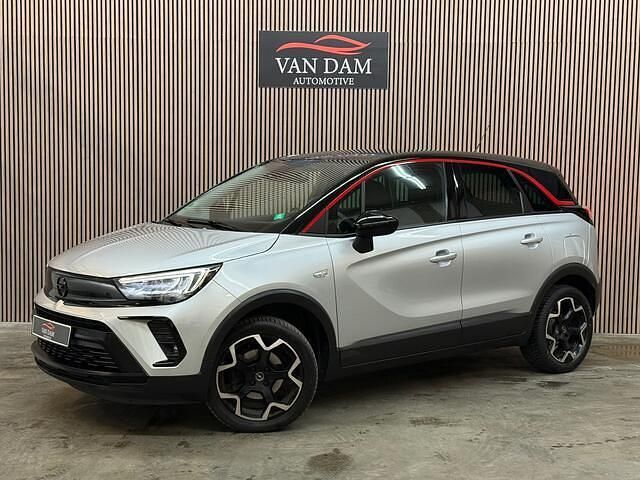 Grijs, metallic lak Gebruikt 2023 Opel Crossland X GS Line SUV | € 16.400 (Eerlijke prijs) - Afbeelding 1/4