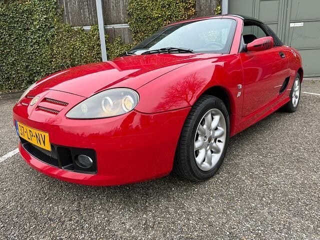 Occasion MG TF 116 PK (85 kW) 2003 Rood Cabriolet