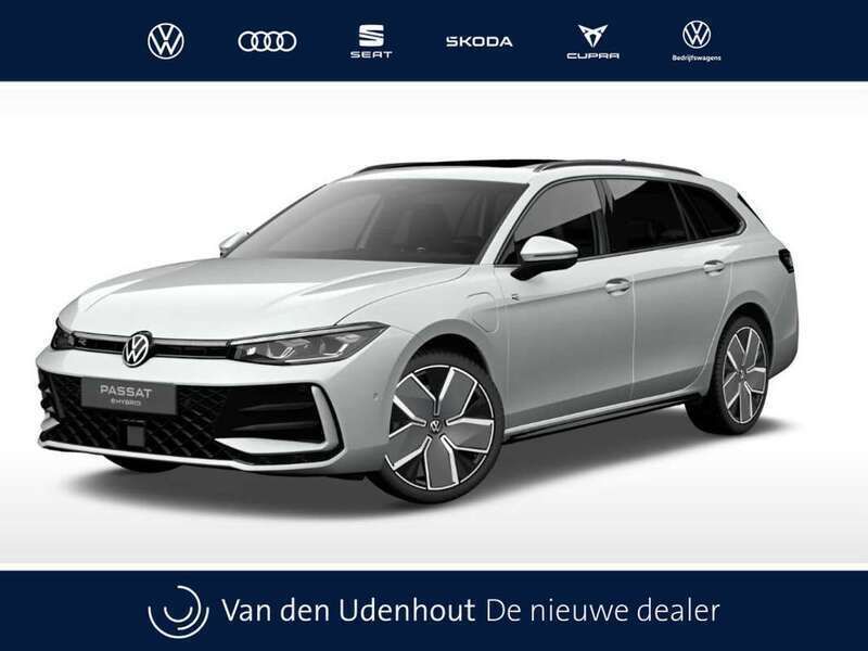 Grijs Gebruikt 2025 VW Passat R-line Edition Stationwagen | € 64.990 - Afbeelding 1/2