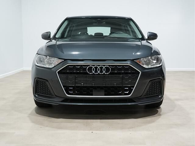 Occasion Audi A1 Sportback Advanced 97 PK (71 kW) 2022 Grijs (metallic) Hatchback