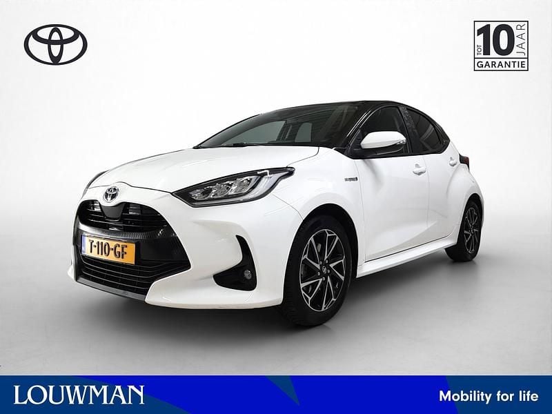 Wit Gebruikt 2021 Toyota Yaris Hybrid Business Edition Hatchback | € 20.950 (Eerlijke prijs) - Afbeelding 1/4