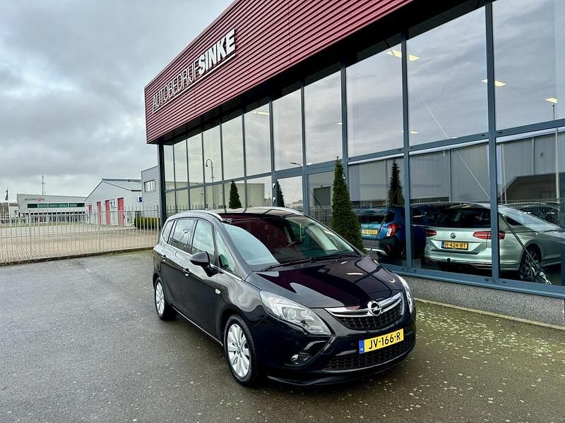 Occasion Opel Zafira Cosmo 142 PK (104 kW) 2016 Zwart MPV