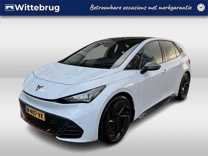 Wit Occasion 2021 Cupra Born Hatchback | € 23.950 (Iets duurder) - Afbeelding 1/2