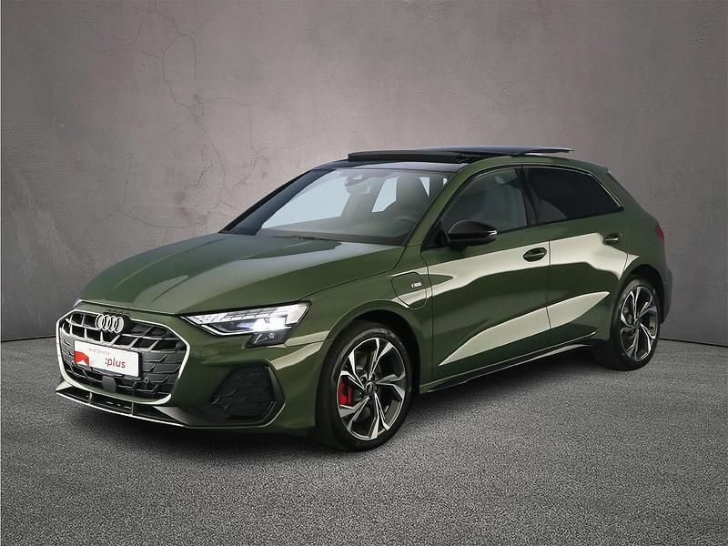 Groen Nieuw 2025 Audi A3 Sportback e-tron Ambiente Sedan | € 52.900 (Iets duurder) - Afbeelding 1/4