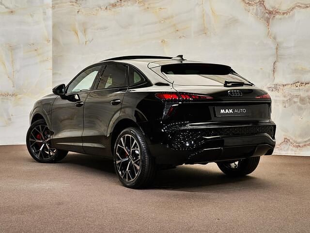 Nieuw Audi Q3 Sportback Advanced 272 PK (200 kW) 2026 Zwart SUV