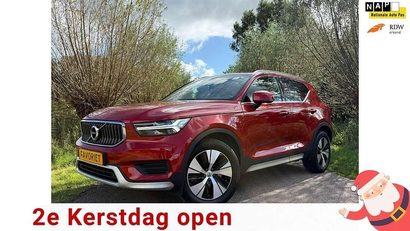 Rood Gebruikt 2021 Volvo XC40 Inscription SUV | € 26.950 (Goede deal) - Afbeelding 1/4