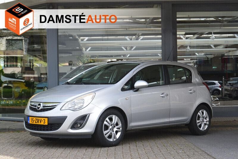 Grijs Gebruikt 2012 Opel Corsa Hatchback | € 4.950 (Eerlijke prijs) - Afbeelding 1/3
