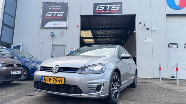 Grijs Gebruikt 2016 VW Golf VII GTE Hatchback | € 16.000 (Iets duurder) - Afbeelding 1/4