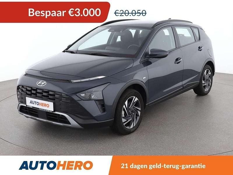 Grijs Gebruikt 2022 Hyundai Bayon Comfort SUV | € 17.249 (Eerlijke prijs) - Afbeelding 1/3
