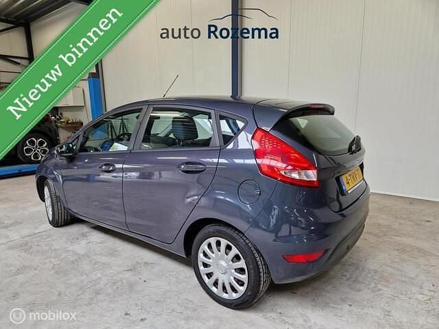 Blauw Gebruikt 2012 Ford Fiesta Titanium Hatchback | € 3.850 (Goede deal) - Afbeelding 1/4