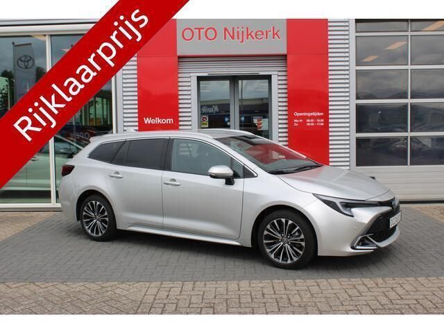 Grijs Gebruikt 2024 Toyota Corolla Limited Stationwagen | € 34.900 (Duur) - Afbeelding 1/4