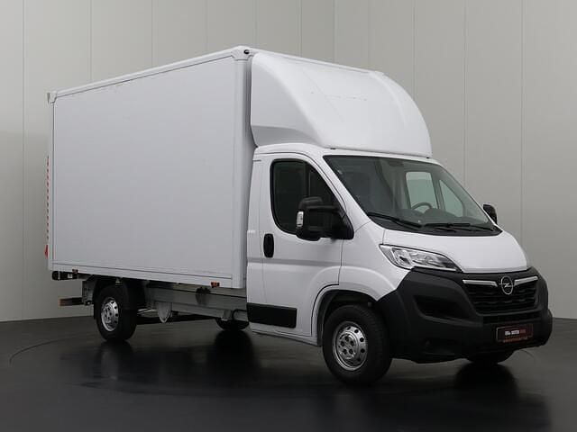 Wit Occasion 2023 Renault Master Van | € 26.900 (Eerlijke prijs) - Afbeelding 1/2