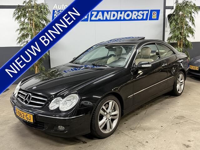 Zwart Gebruikt 2008 Mercedes CLK350 Avantgarde Coupé | € 7.995 (Eerlijke prijs) - Afbeelding 1/4