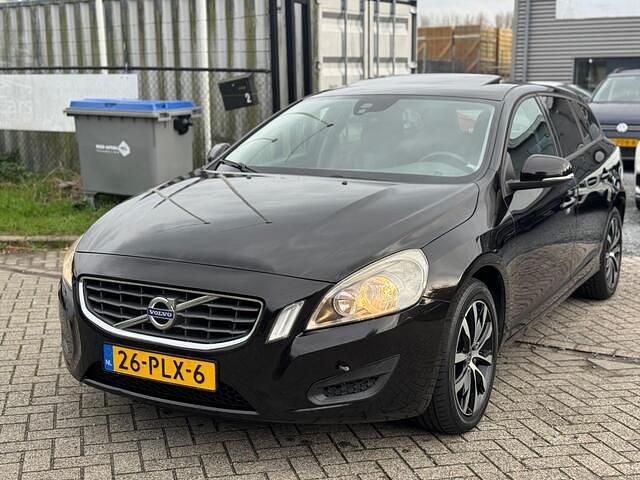 Occasion Volvo V60 Kinetic 150 PK (110 kW) 2011 Zwart Stationwagen
