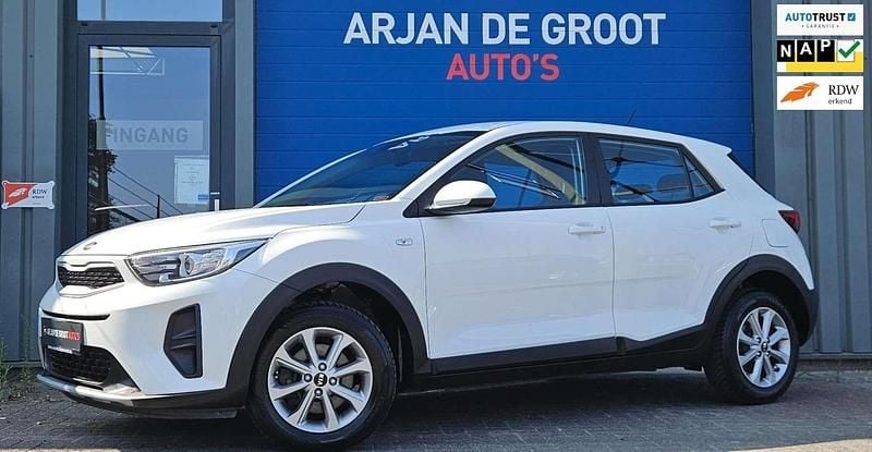 Wit Gebruikt 2019 Kia Stonic 4 SUV | € 13.950 (Goede deal) - Afbeelding 1/4