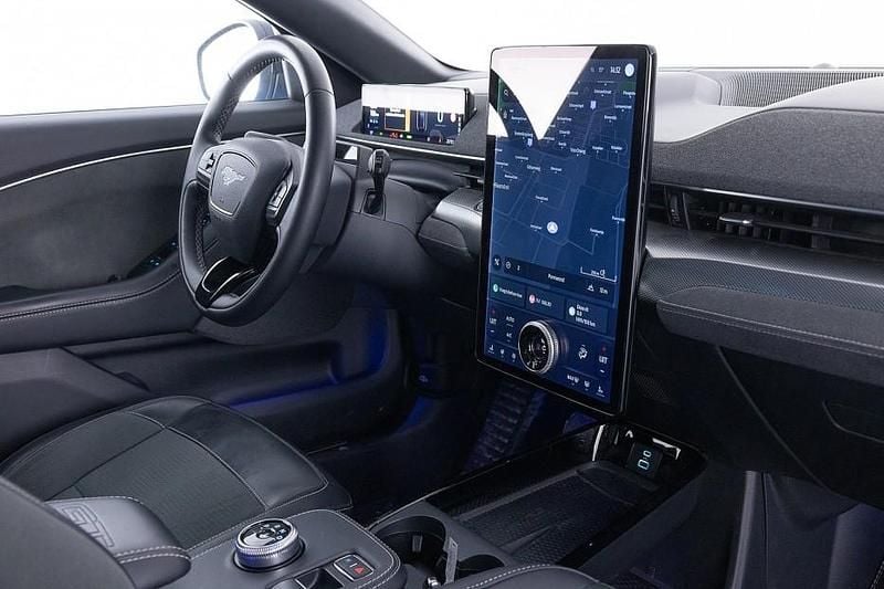 Occasion Ford Mustang 2025 Blauw Hatchback