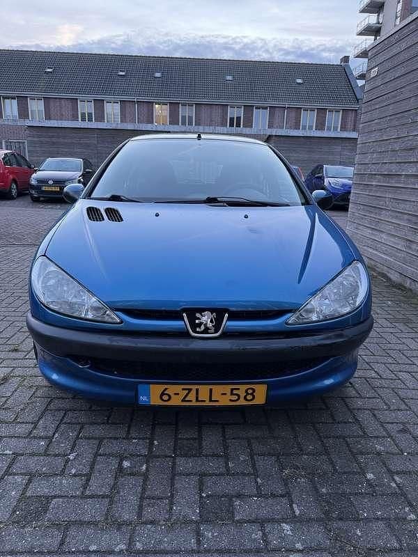 Occasion Peugeot 206 60 PK (44 kW) 2004 Blauw Hatchback