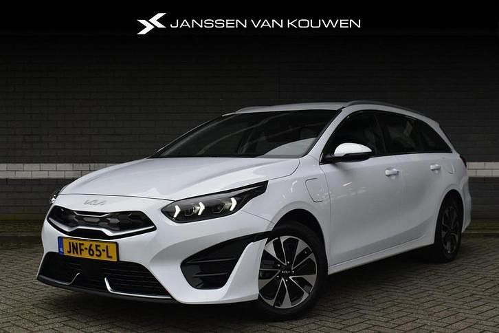 Wit Occasion 2022 Kia Ceed Sportswagon Stationwagen | € 21.950 (Eerlijke prijs) - Afbeelding 1/4
