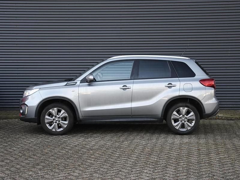 Occasion Suzuki Vitara 112 PK (82 kW) 2020 Grijs SUV
