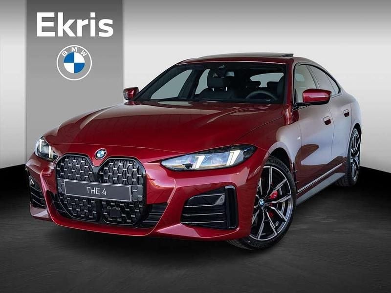 Rood, metallic lak Nieuw 2025 BMW 420 Gran Coupé M Sport Coupé | € 81.687 (Goede deal) - Afbeelding 1/4