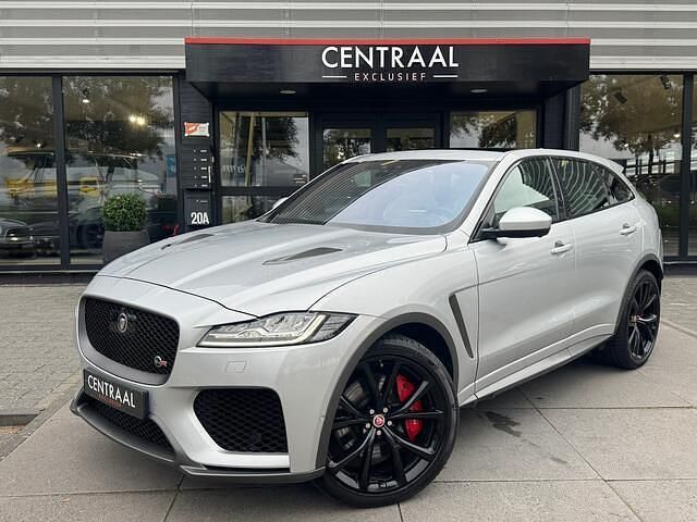 Zilver Gebruikt 2018 Jaguar F-Pace SVR SUV | € 61.950 - Afbeelding 1/4
