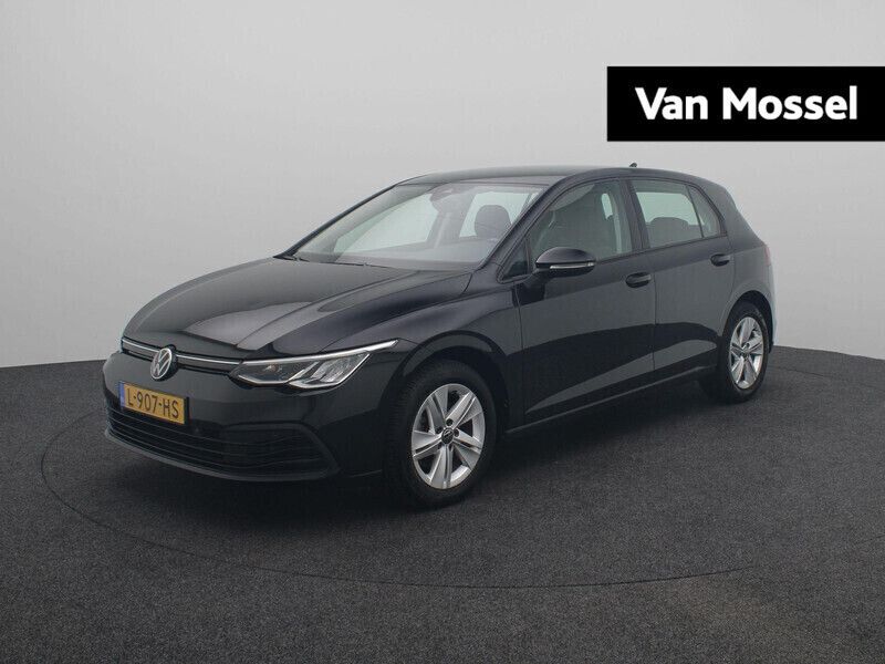 Zwart Gebruikt 2021 VW Golf VIII Life Hatchback | € 17.900 (Eerlijke prijs) - Afbeelding 1/4