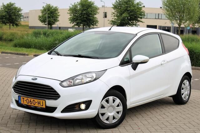 Occasion Ford Fiesta Style 82 PK (60 kW) 2013 Wit Hatchback