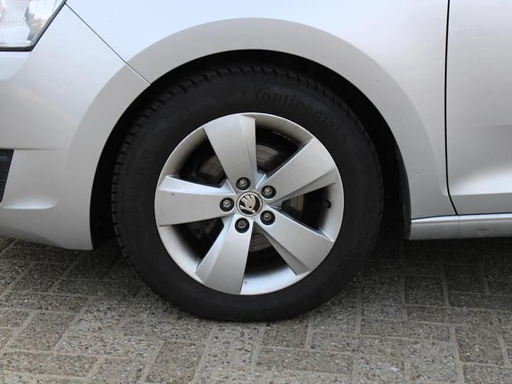 Occasion Skoda Rapid Joy 90 PK (66 kW) 2016 Grijs Hatchback