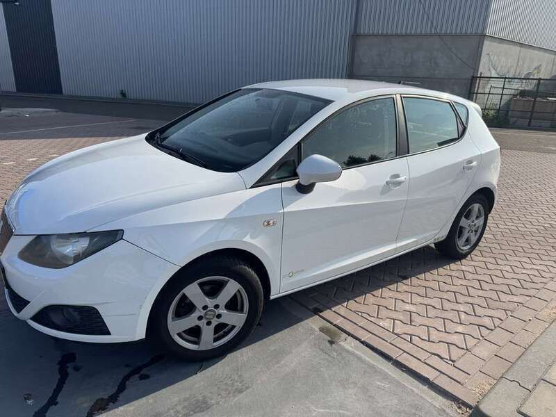 Gebruikt 2012 Seat Ibiza Ecomotive Sedan | € 3.200 (Eerlijke prijs) - Afbeelding 1/4
