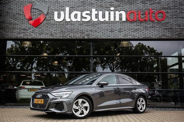 Occasion Audi A3 Design 150 PK (110 kW) 2021 Grijs Sedan