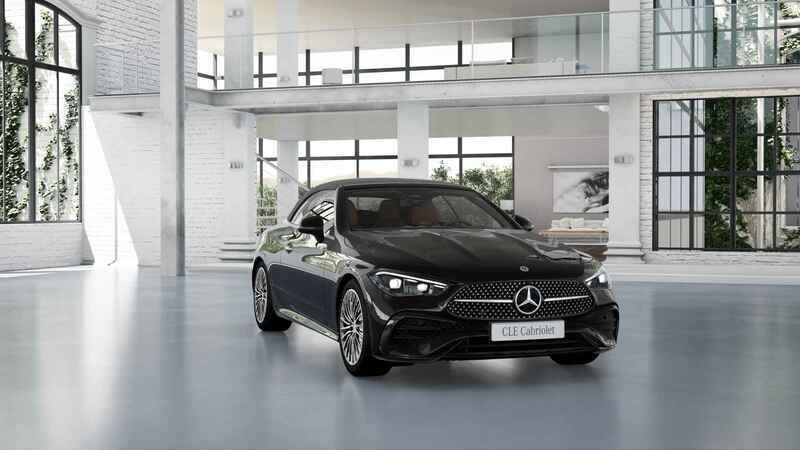 Zwart Nieuw 2025 Mercedes CLE200 AMG line Cabriolet | € 87.659 (Iets duurder) - Afbeelding 1/4