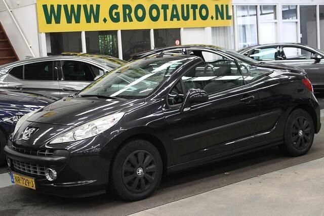 Zwart Gebruikt 2008 Peugeot 207 CC Sport Cabriolet | € 2.444 (Super prijs) - Afbeelding 1/4