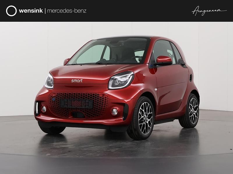 Rood Gebruikt 2023 Smart ForTwo Electric Drive Hatchback | € 18.350 - Afbeelding 1/4