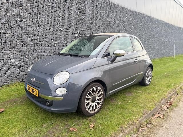 Grijs Gebruikt 2012 Fiat 500C Lounge Cabriolet | € 8.195 (Eerlijke prijs) - Afbeelding 1/4