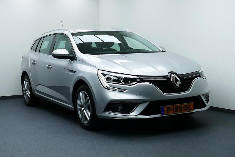 Grijs Occasion 2019 Renault Mégane GrandTour LIMITED Stationwagen | € 14.449 (Eerlijke prijs) - Afbeelding 1/4