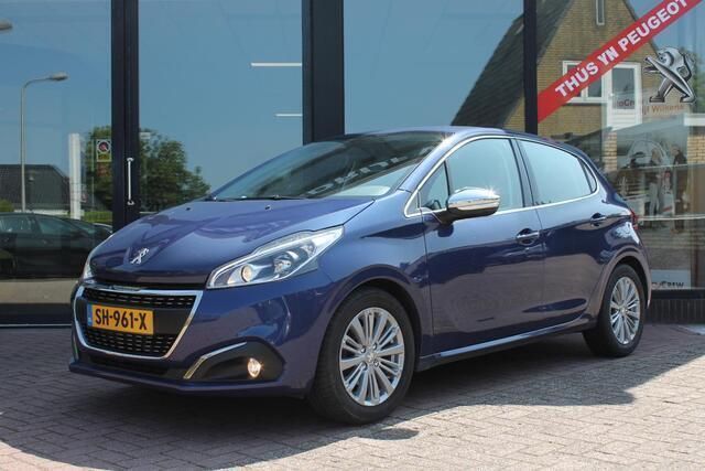 Blauw Gebruikt 2016 Peugeot 208 Premium Hatchback | € 7.750 (Eerlijke prijs) - Afbeelding 1/4
