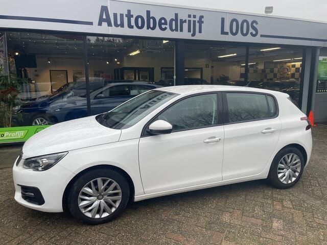 Wit Gebruikt 2019 Peugeot 308 Hatchback | € 11.450 (Iets duurder) - Afbeelding 1/4