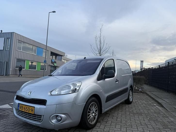 Occasion Peugeot Partner 90 PK (66 kW) 2013 Zilver