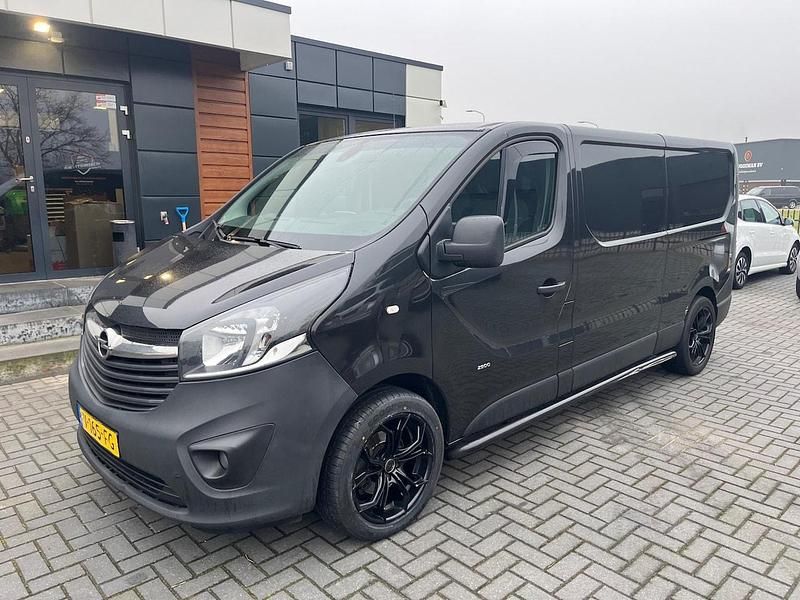 Occasion Opel Vivaro 145 PK (106 kW) 2017 Zwart (metallic) MPV